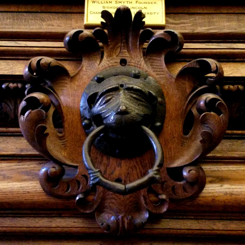 The Brazen Nose knocker