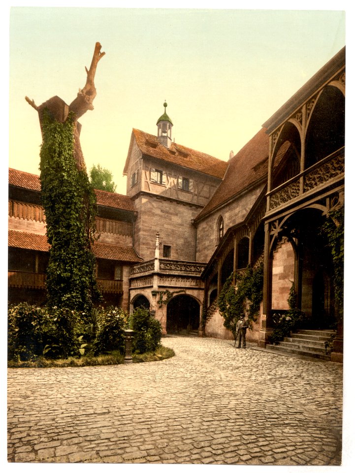 The Castle court, Nuremberg, Bavaria, Germany-LCCN2002696168