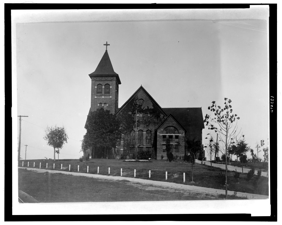The chapel LCCN2008677117