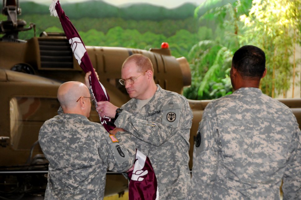 Selders assumes command of dental clinic (7825377368)