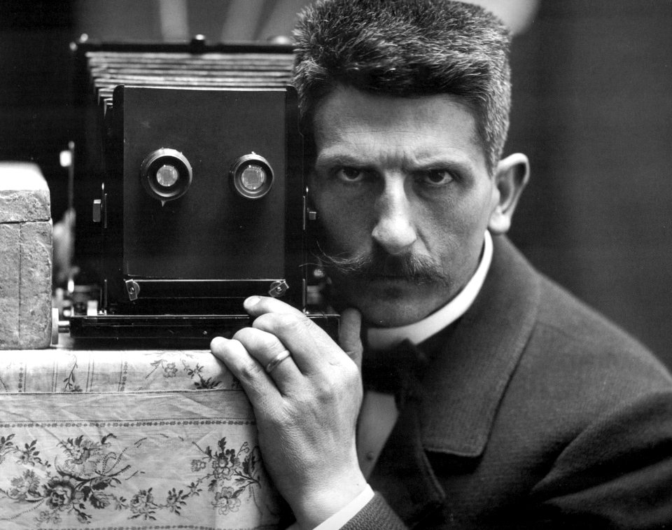 Self picture via mirror - Frédéric Boissonnas - 1900