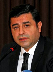 Selahattin Demirtaş cropped