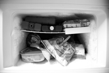 Fridge ice frost