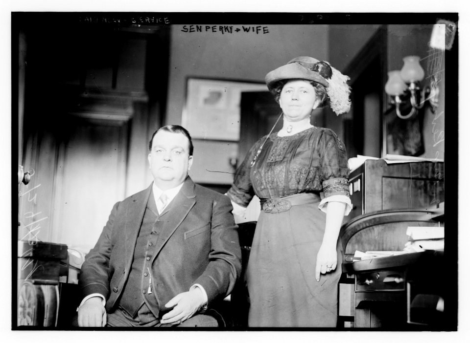 Sen. Perky & wife LCCN2014693014