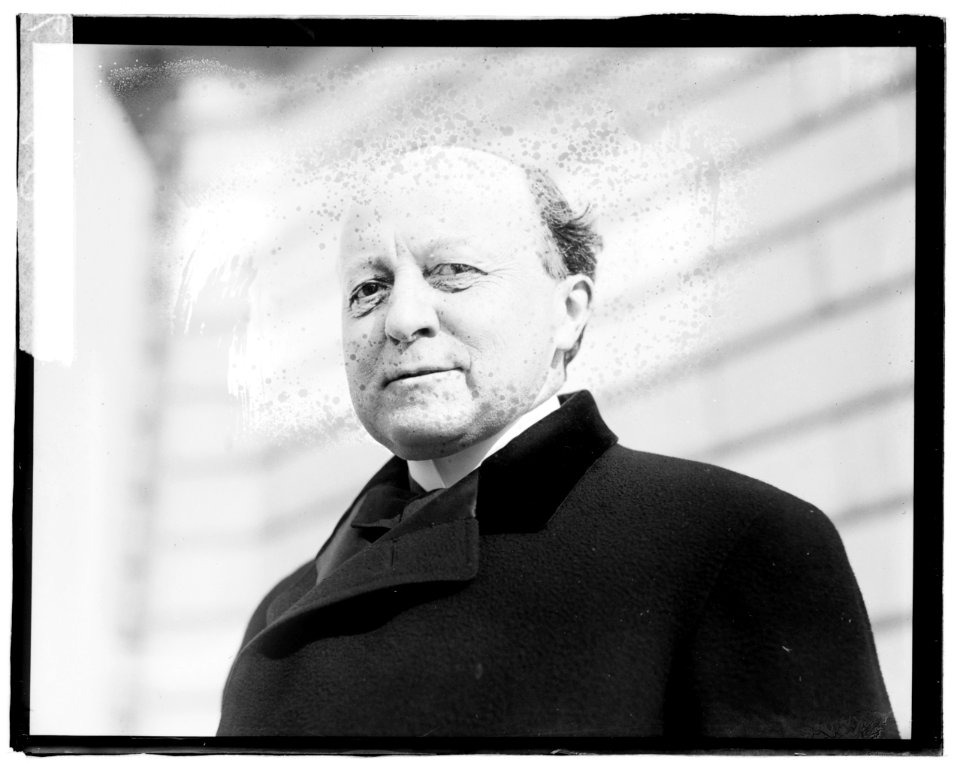 Sen. Pomerene LCCN2016819945