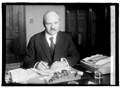 Sen. Wm. M. Calder of N.Y., 4-11-17 LCCN2016844707