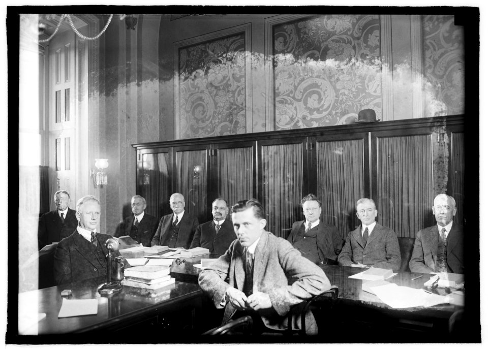 Senate Finance Committee, 12-16-20 LCCN2016844874