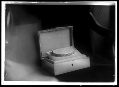 SENATE, U.S. SENATE GIFTS TO ELEANOR WILSON LCCN2016865515