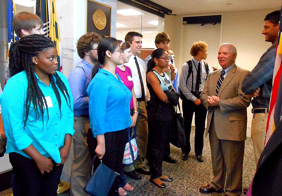 Senator Ben Cardin and SURF Students (14767414971)