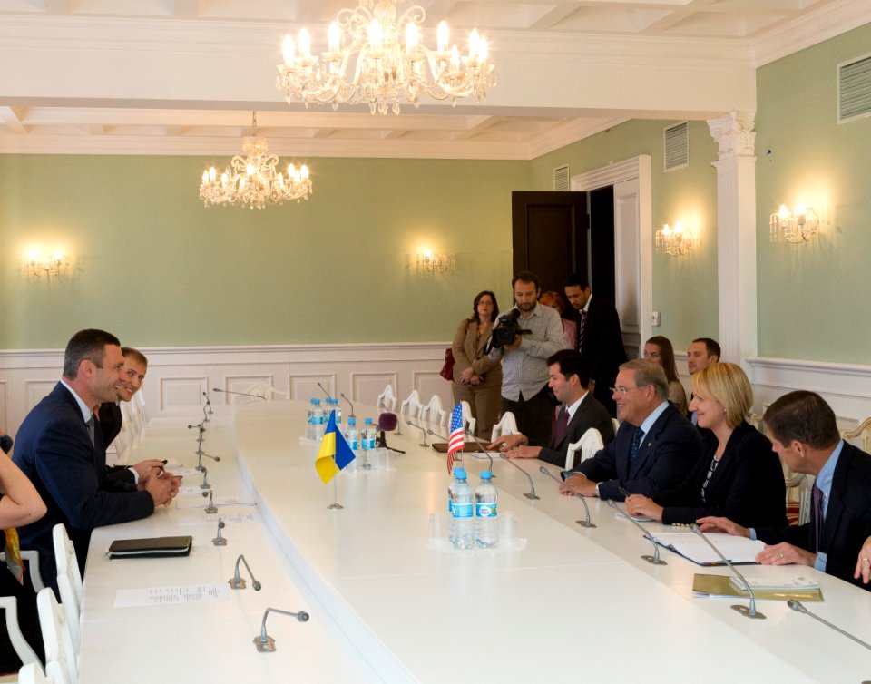 Senator Robert Menendez, CODEL, Kyiv, Ukraine, Sept. 1, 2014 (14929183449)