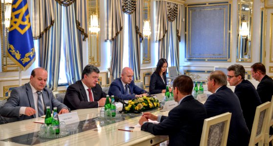 Senator Robert Menendez, CODEL, Kyiv, Ukraine, Sept. 1, 2014 (14929307248)