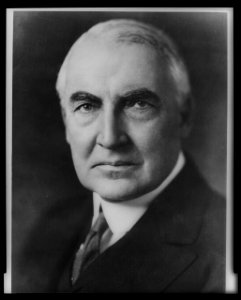 Senator Warren G. Harding, head-and-shoulders portrait, facing front LCCN96522644