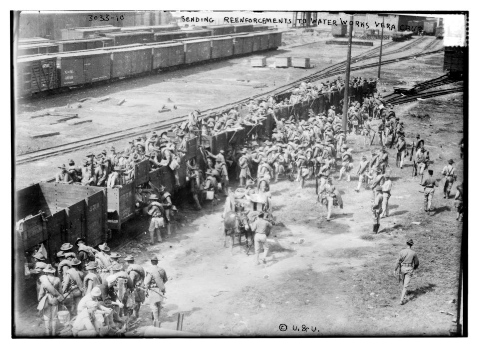Sending reinforcements to water works Vera Cruz LCCN2014695812