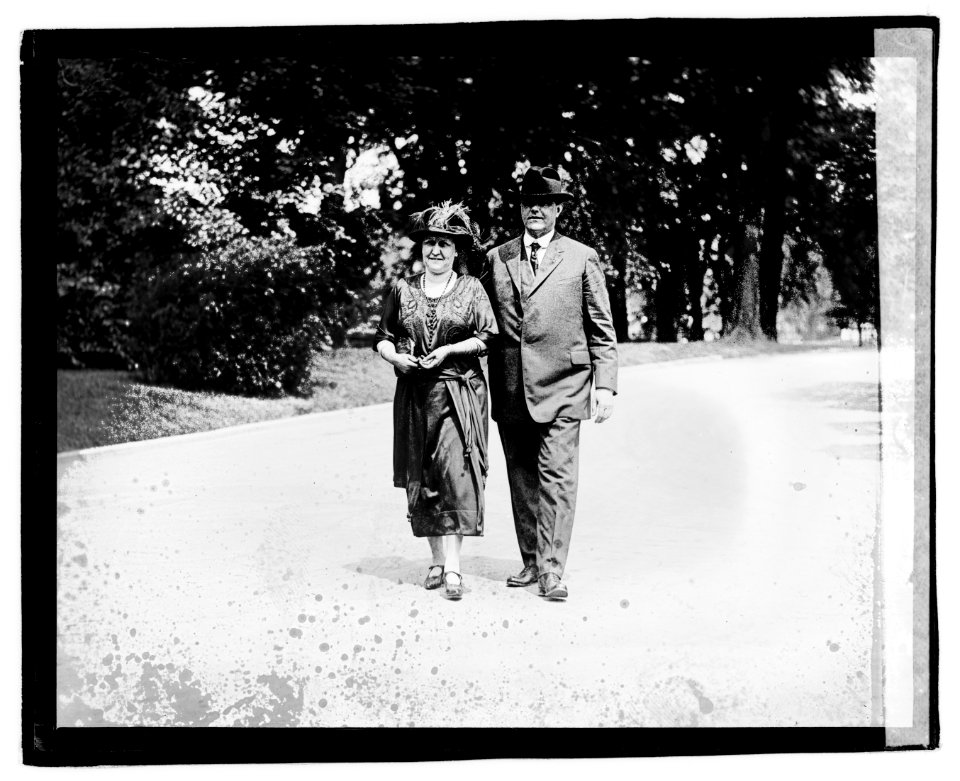Senator Willis & wife LOC npcc.04066