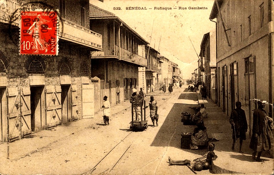 Senegal - Rufisque - Rue Gambetta