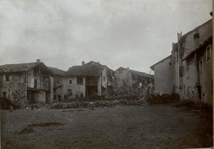 Seren bei Feltre. Straßenbild. (BildID 15644814)