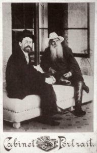 Sergenko, Petr Alekseevič - Tolstoj und Čechov auf der Dača von Panina (2) (Zeno Fotografie)