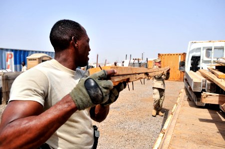Service members help Djiboutian locals after fire DVIDS195682