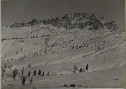 Settsassgebirge aufgenommen i-2000 m Höhe.(hier befindet sich die Feldwache.) (BildID 15459562)