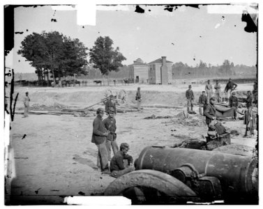 Seven Pines, Va. Twin houses on battlefield, with 32-pdr. field howitzer in foreground LOC cwpb.01046