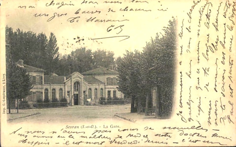 Sevran.Place de la Gare