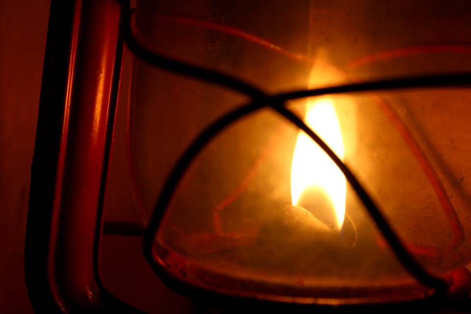 Burning flame red