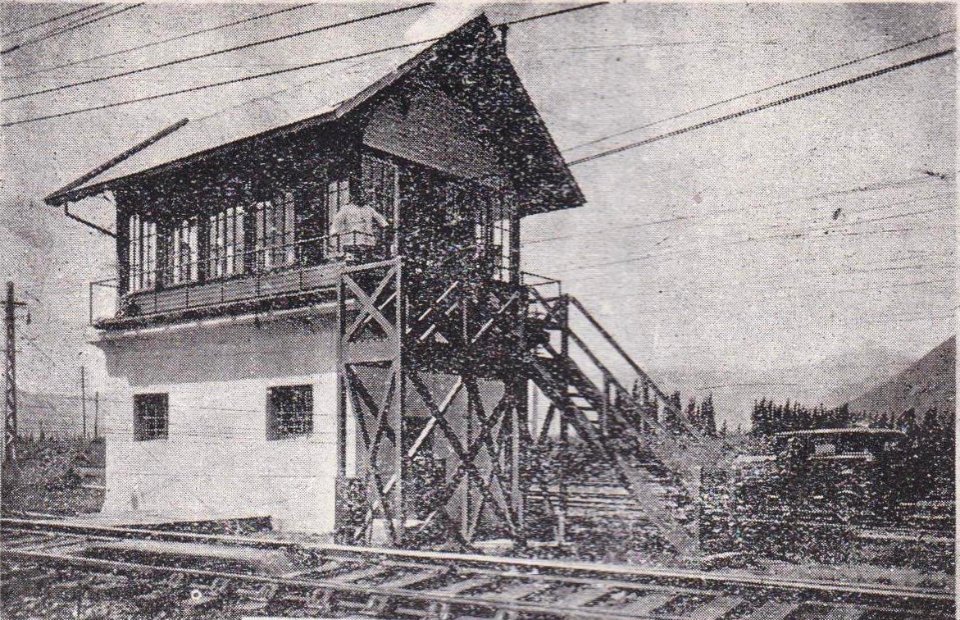 Señalización de la vía 1 - Exterior de cabina - Congreso de Ferrocarriles del Estado (1929)