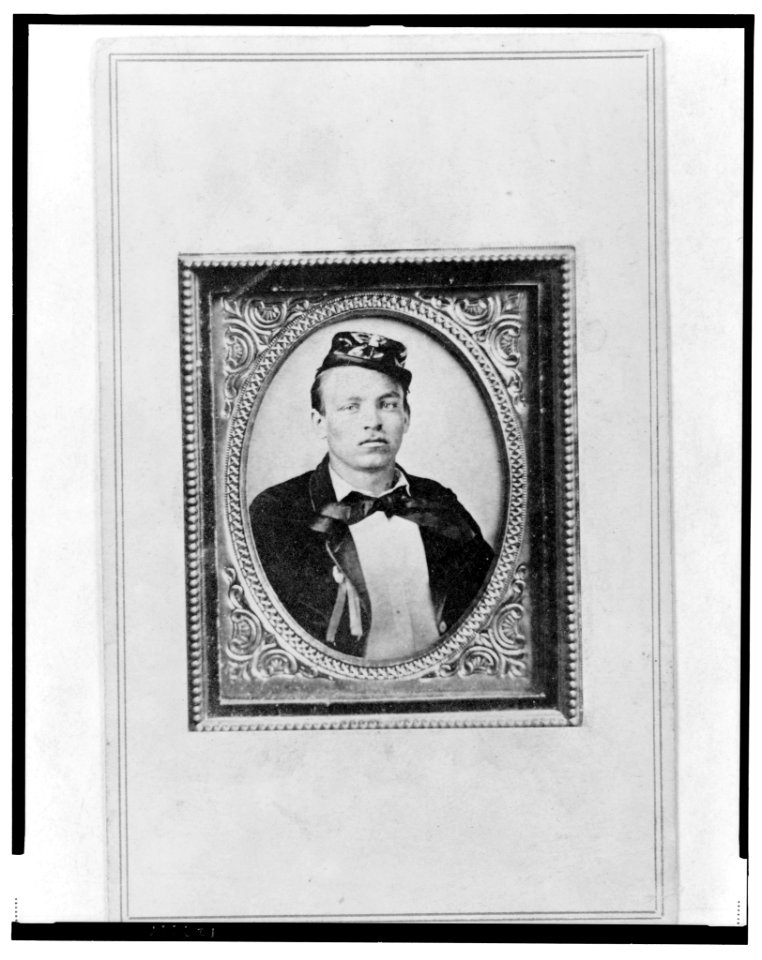 Sgt. Hermann Reintanz, head-and-shoulders portrait, facing front LCCN2003679625