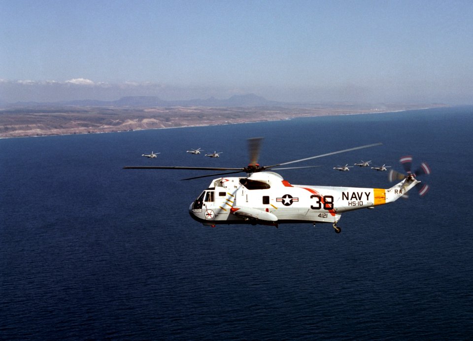 SH-3H Sea King HS-10 off Southern California 1977
