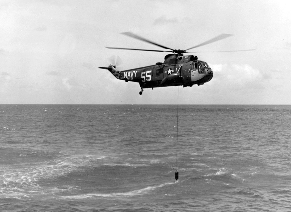 SH-3A Sea King of HS-2 deploying AQS-13 sonar