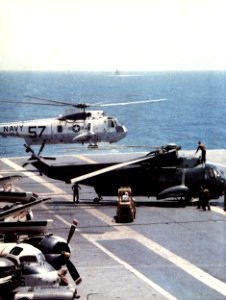 SH-3A Sea Kings of HS-8 on USS Bennington (CVS-20) in 1968