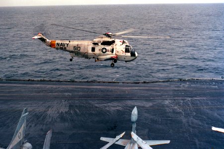 SH-3H Sea King over HS-15 on USS Forrestal (CV-59) in September 1988