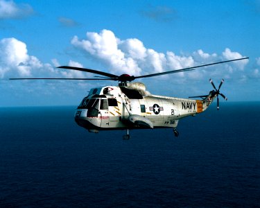 SH-3G Sea King VC-8 in flight 1983