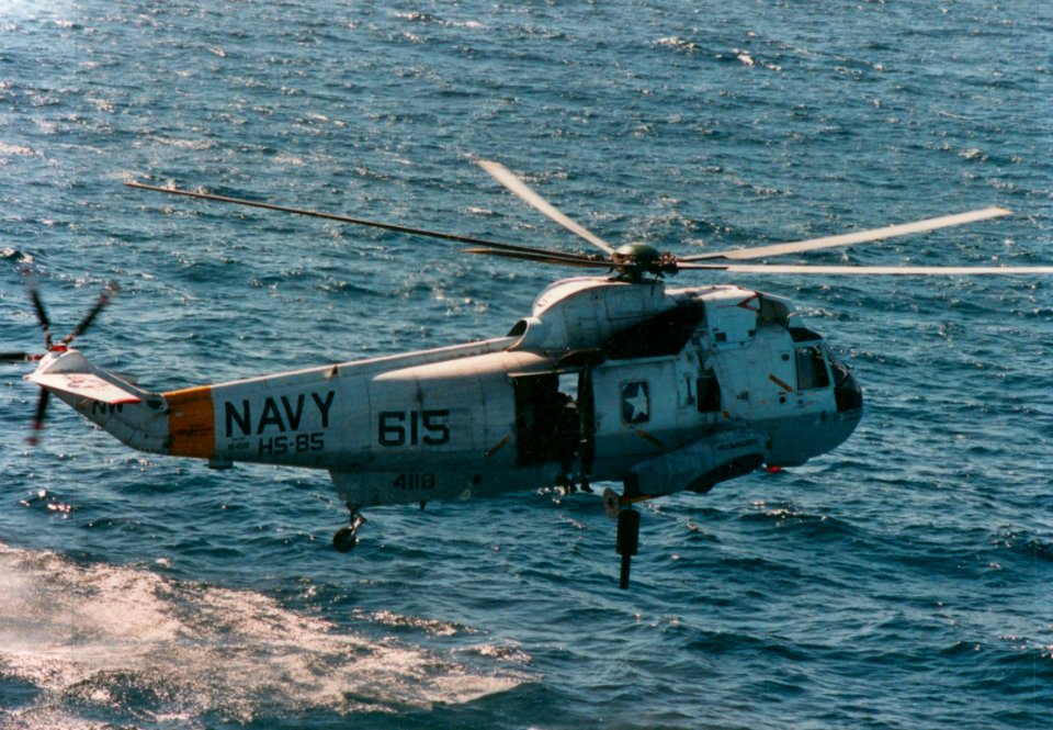 SH-3H Sea King of HS-85 in flight c1985