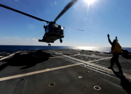 SH-60B Seahawk helicopter lands on carrier deck