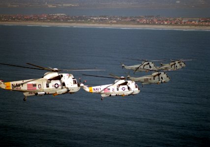 SH-3H Sea Kings HS-2 in flight 1989