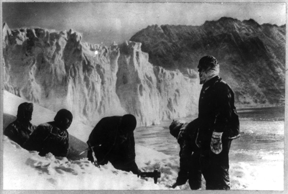 Shackleton's expedition to the Antarctic ice hole on Elephant Island where the lost party first attempted to live. LCCN2013646118