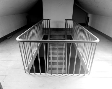Shaker furniture5