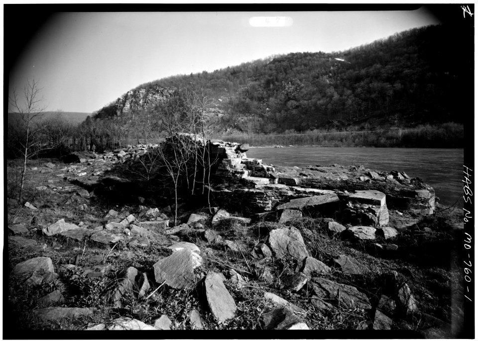 Shenandoah River Lock on Chesapeake and Ohio Canal from HABS