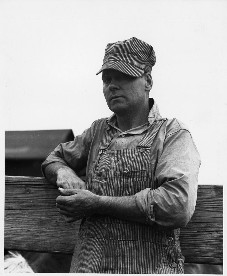 Shelby County, Iowa. Individuals on various farms in the Irwin community. - NARA - 522421