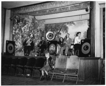 Shelby County, Iowa. Dances are sometimes given in the Old Opera House (a privately-owned building . . . - NARA - 522392