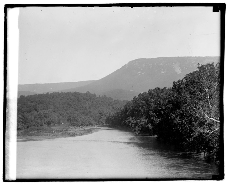 Shenandoah River, New Market Gap LOC npcc.07471