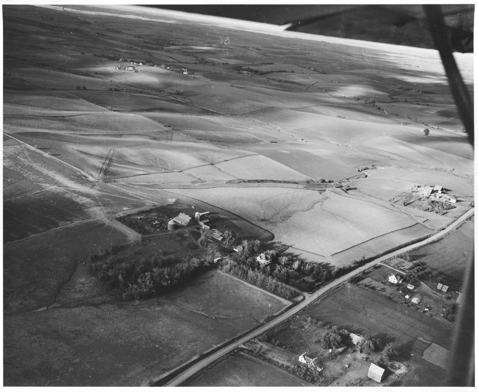 Shelby County, Iowa. This is the land that supports the people in Irwin - some of the best land in . . . - NARA - 522304