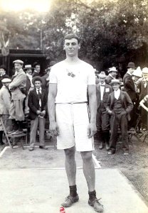 Richard Sheldon, champion olympique du lancer du poids en 1900 - p.86 - Copie