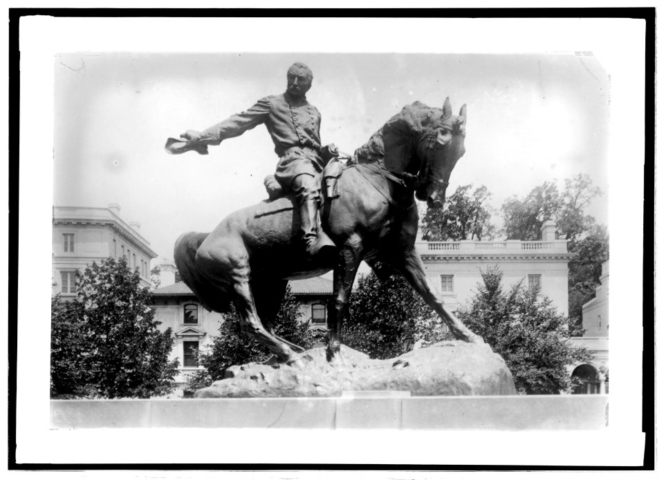 Sheridan statue LCCN2016820826