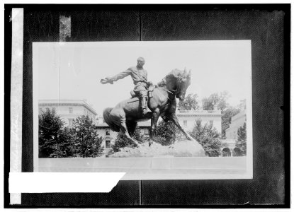 Sheridan statue LCCN2016820855