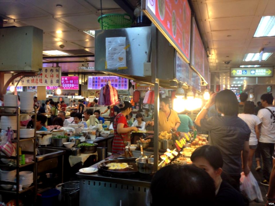Shilin Night Market from VOA (6)