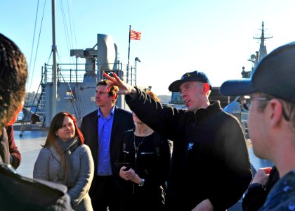 Ship tour 150707-N-TV402-033