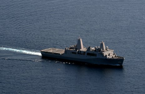 Ships conduct photo exercise 140313-N-GT710-103