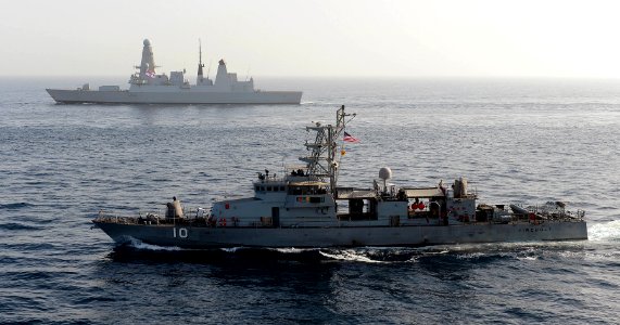 Ships participate in IMCMEX. (8782336665)